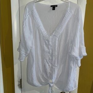 BYdesign White Flutter Sleeve Blouse with Tie Front Sz 1X